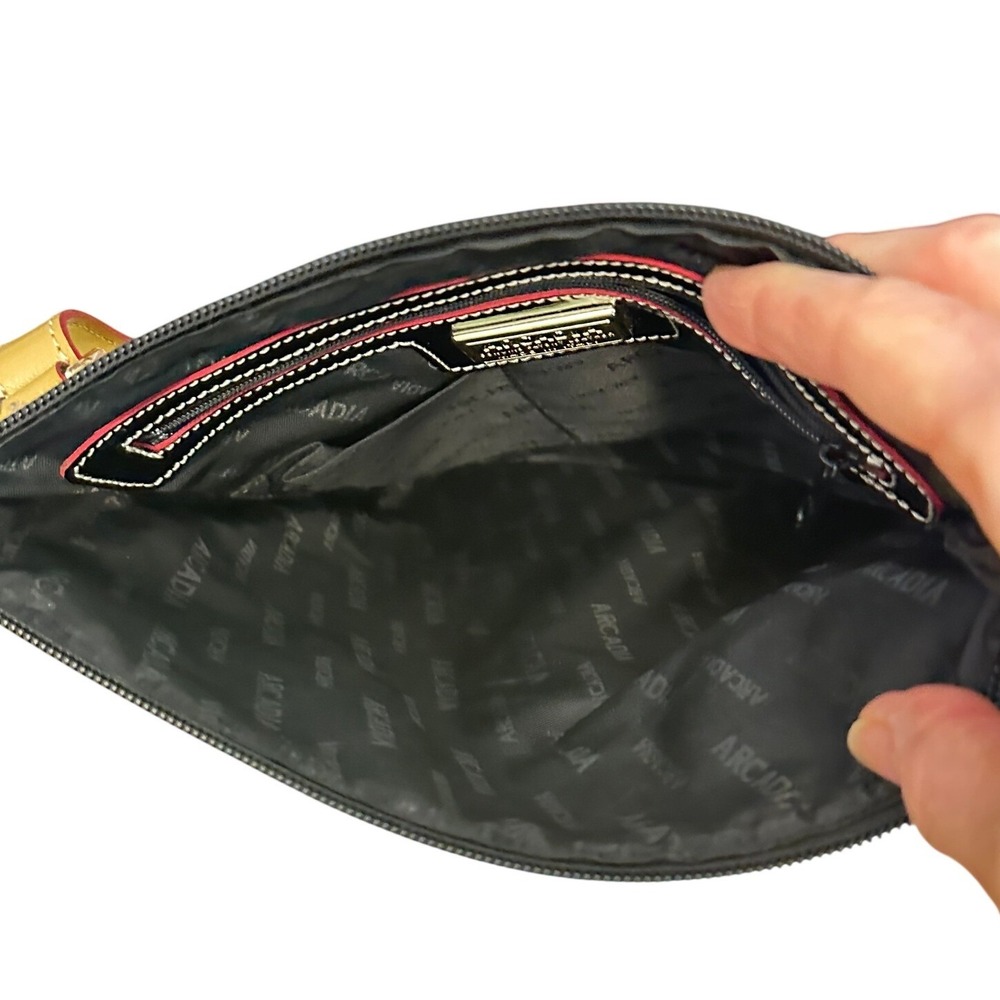 Arcadia Crossbody Bag Women Black Patent Leather Embossed Logo Made in Italy - Picture 9 of 12